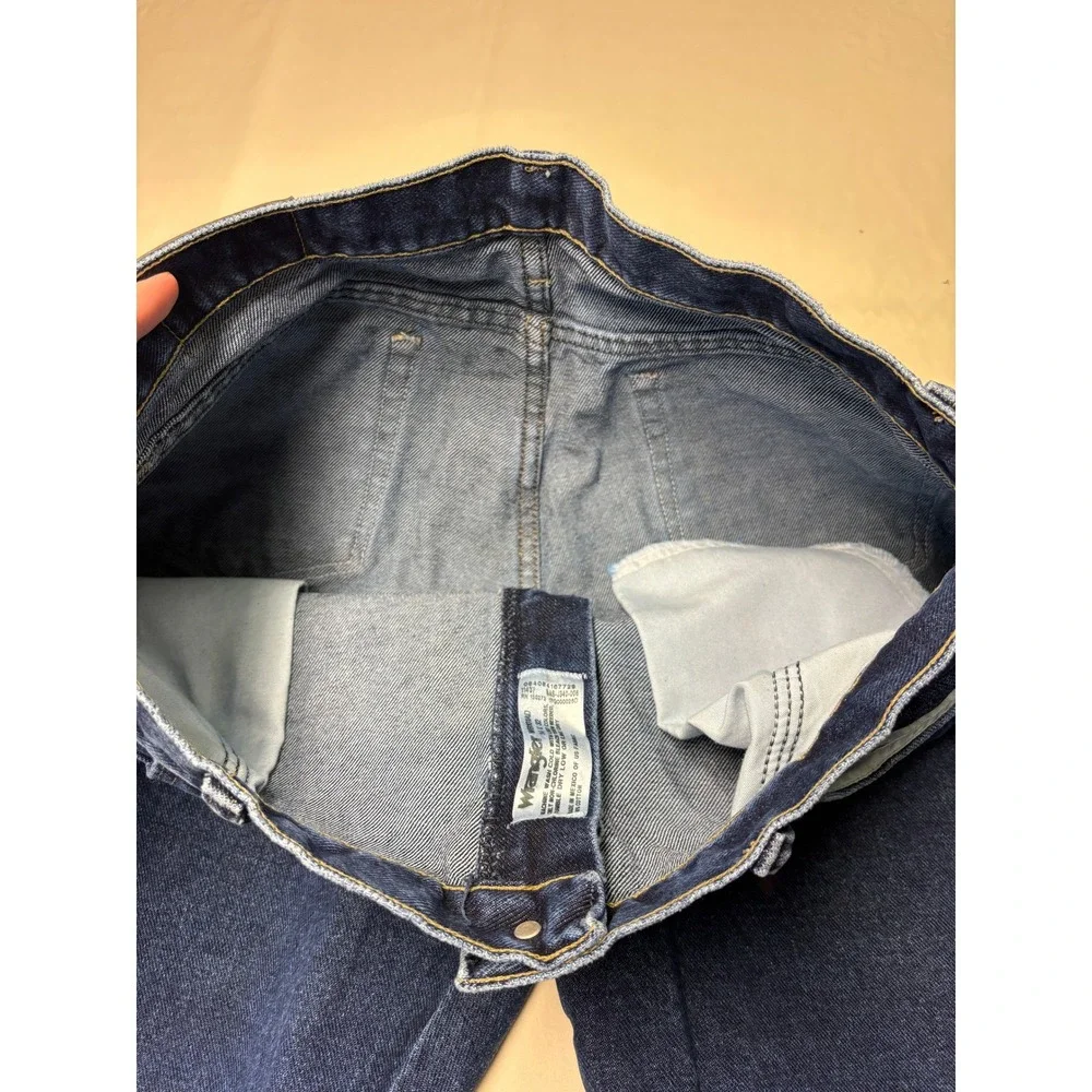 Wrangler blues relaxed